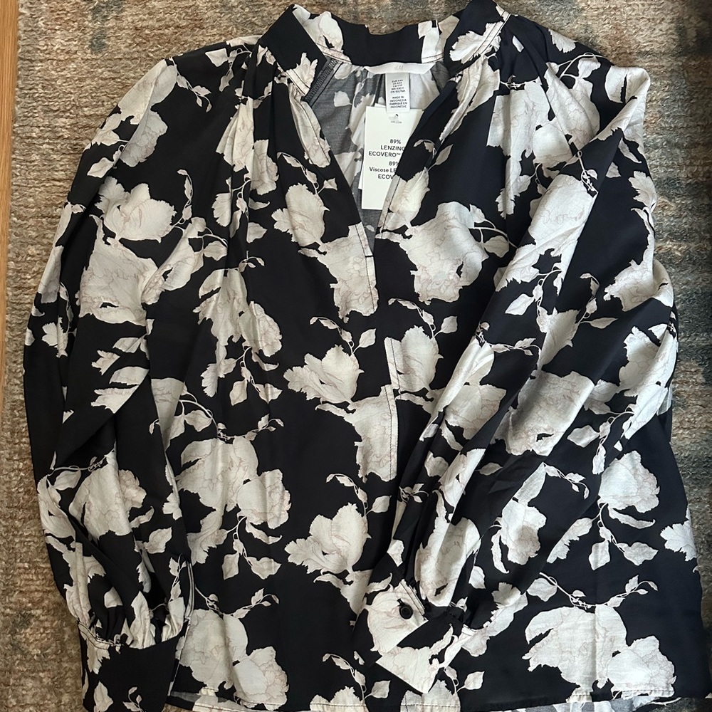 H&M NWT Flowy Top